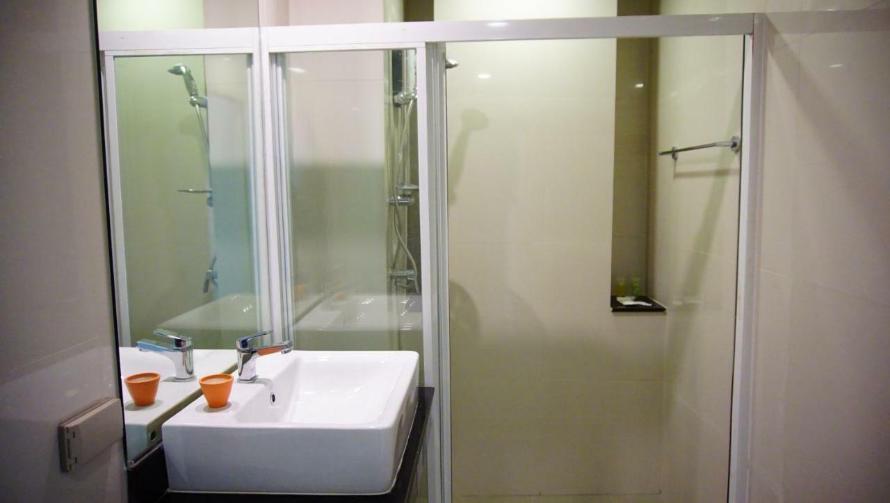 185 Residence Khonken Kültér fotó
