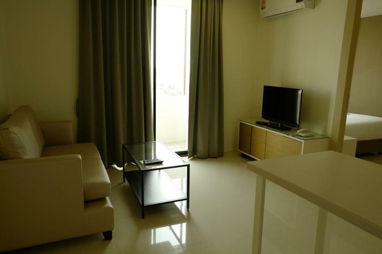 185 Residence Khonken Kültér fotó